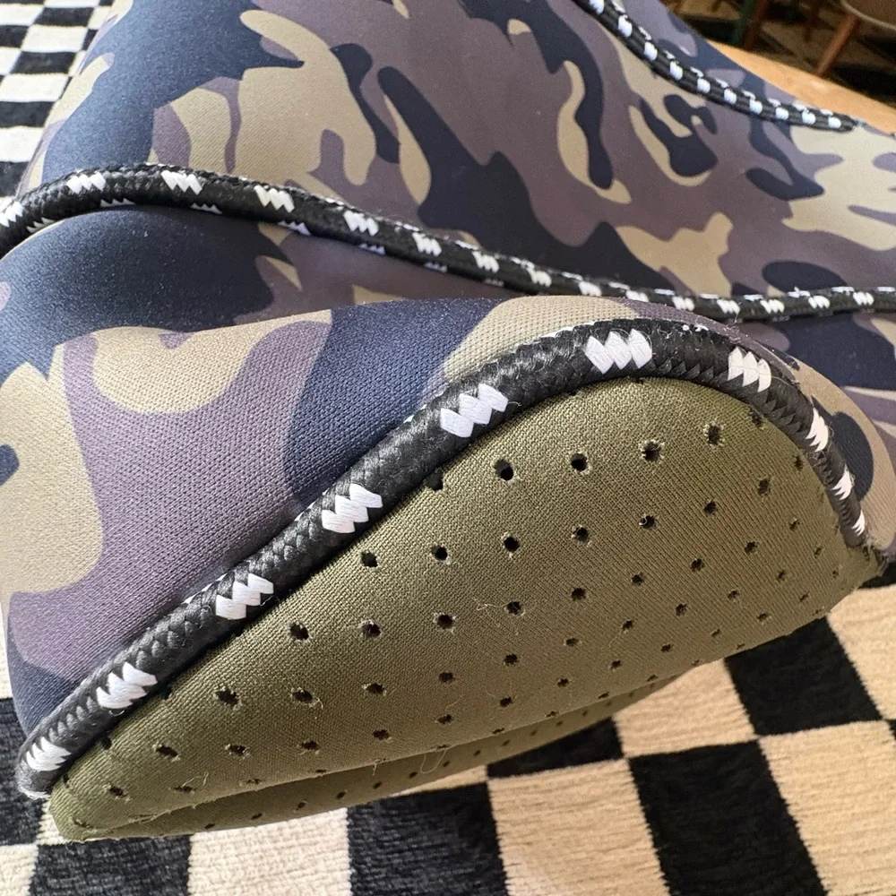 Neoprene Camouflage Tote